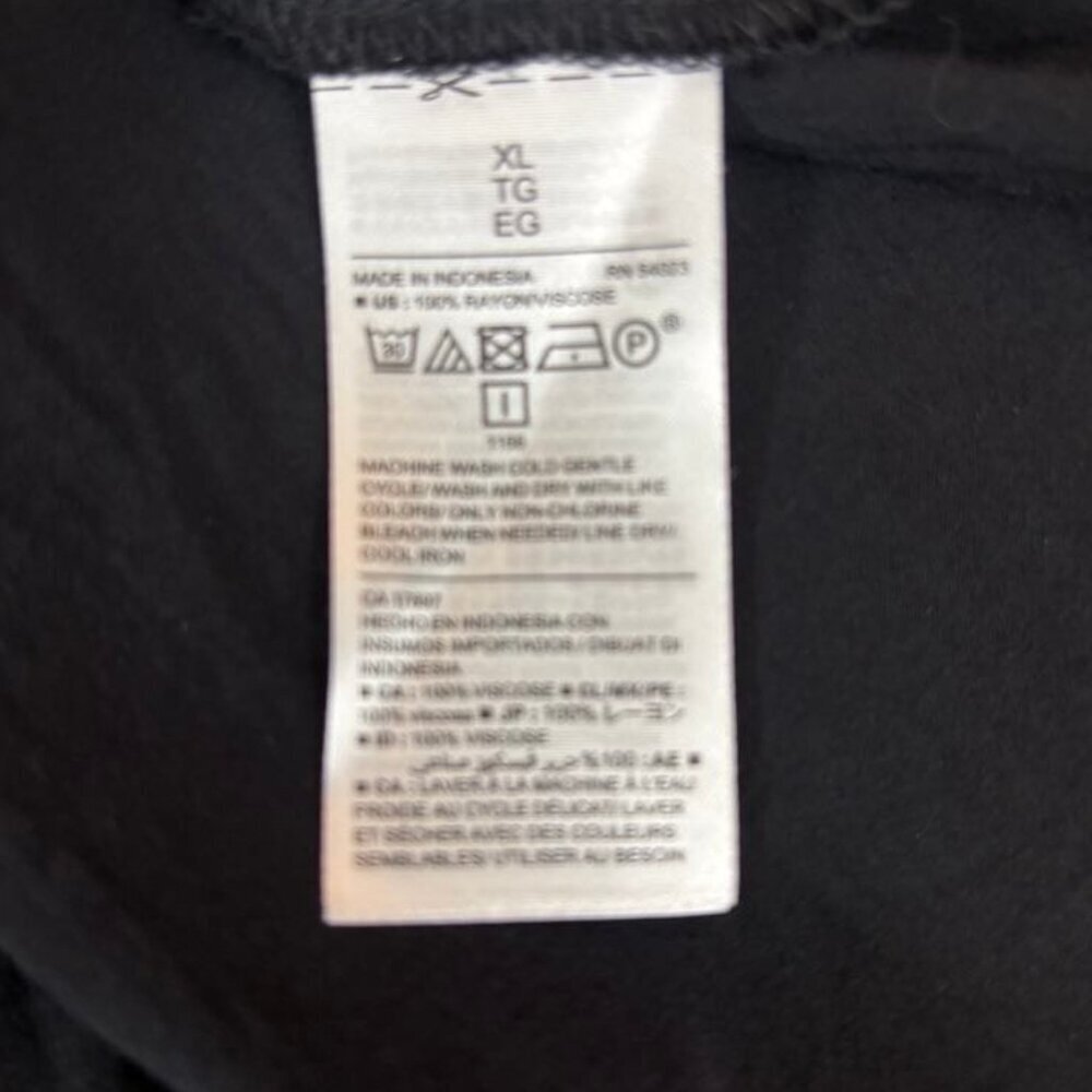 Old Navy Women's XL Black Sleeveless Viscose Blouse - Picture 4 of 7